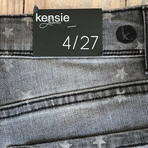 Kensie 4/27 Skinny Crop Ankle Star Jeans - NEW✨ - Picture 6 of 11